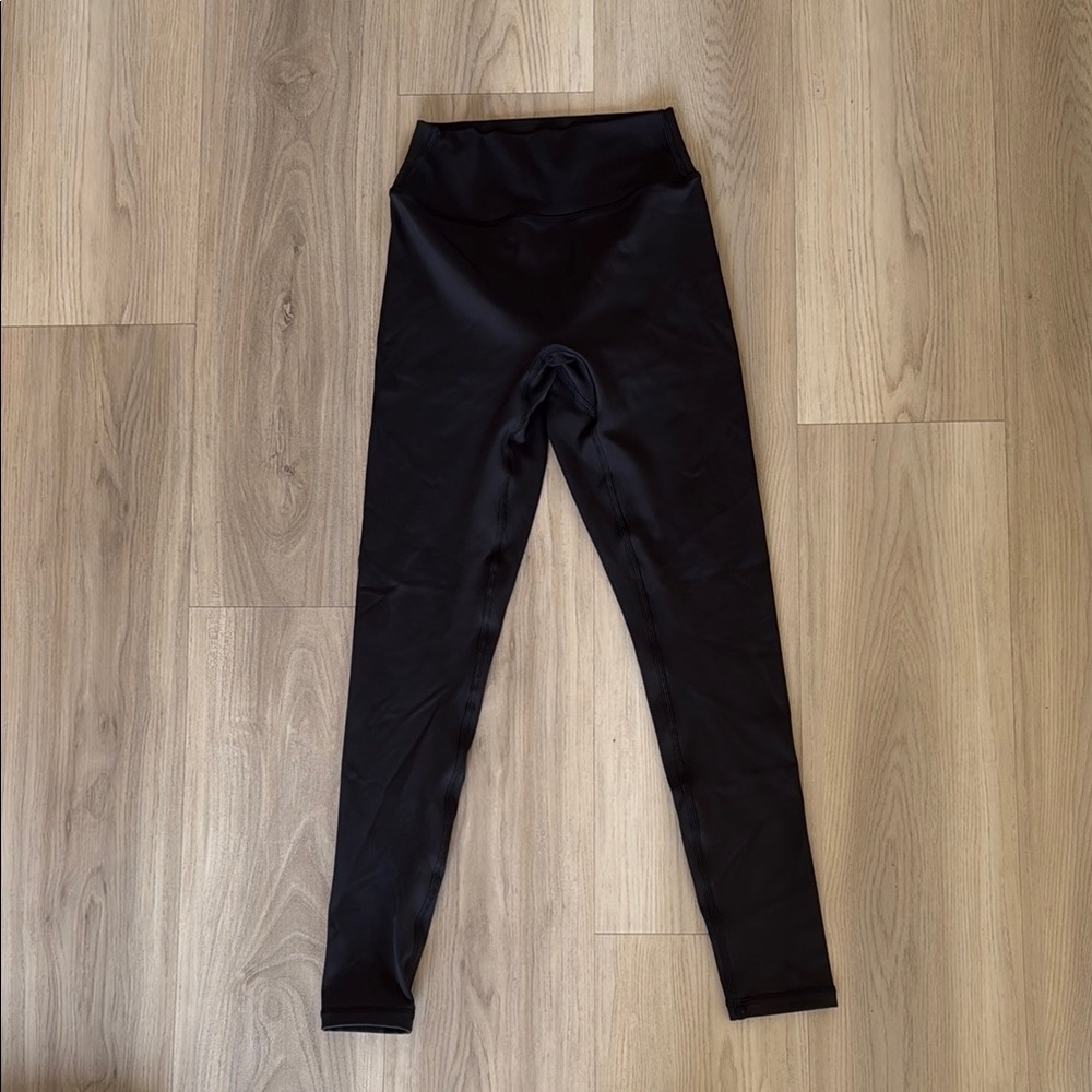 ON SET Black High-Waisted Leggings